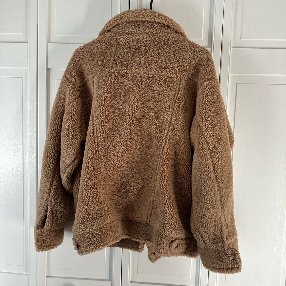 UGG Jacket - image 5